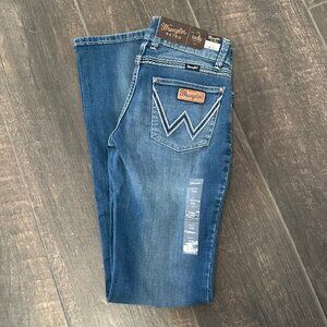 NWT Womens'/Juniors Wrangler Retro "Sadie" Bootcut Jeans size 3 x 36